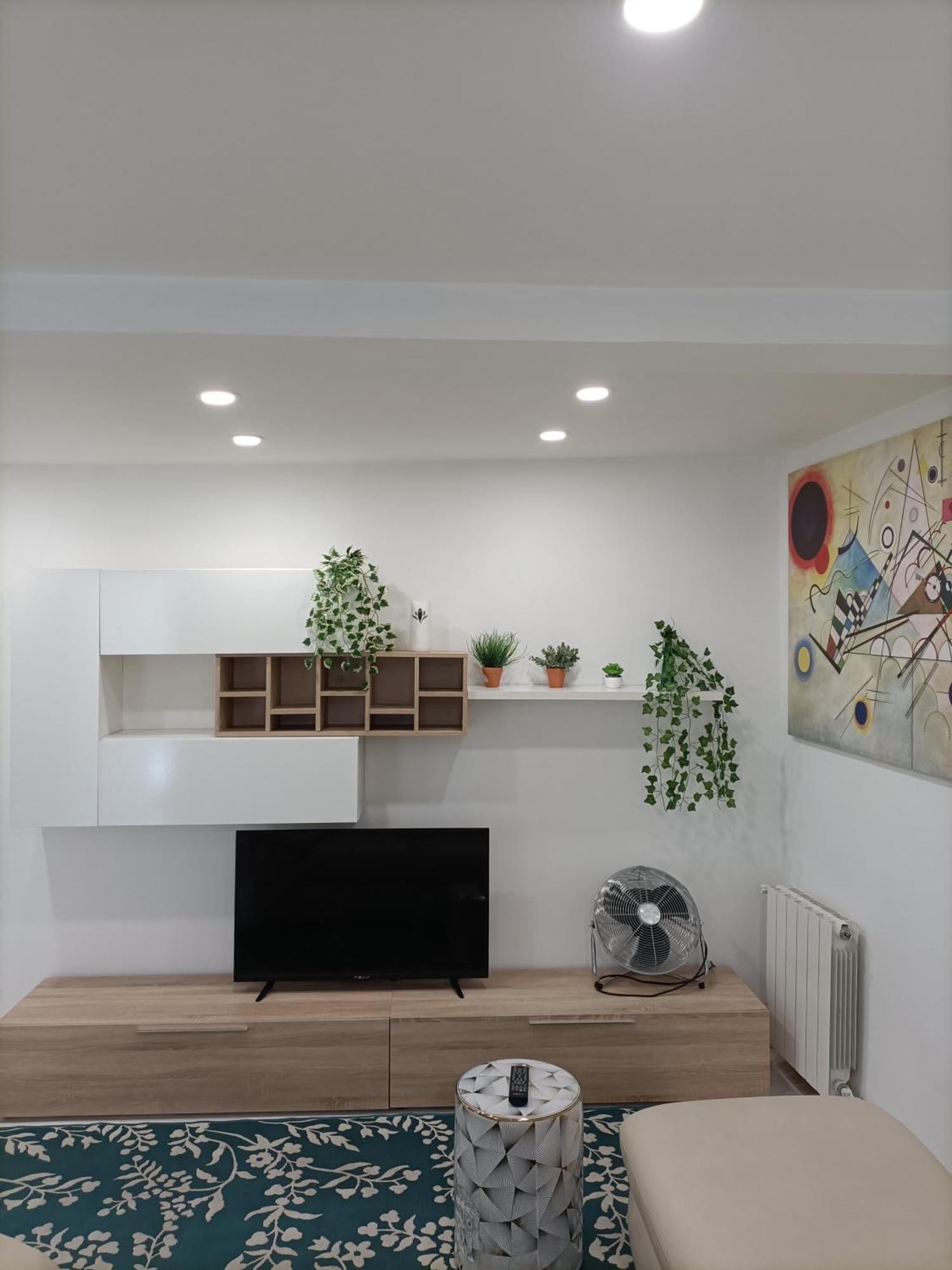 Апартаменти Piso Deluxe En El Centro Con Ascensor Кастро-Урдіалес Номер фото